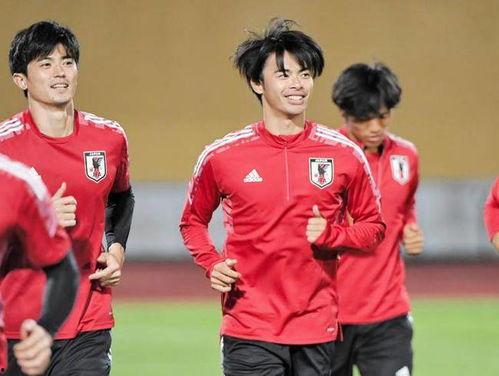 日本国脚,足球场上的骄傲与荣耀