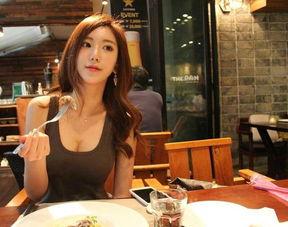 韩国美女间,魅力四溢的东方时尚代表