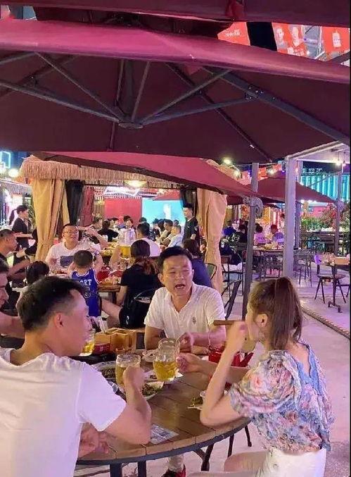 月光光爆料明天有大瓜吃,月光光独家爆料，精彩内容即将揭晓