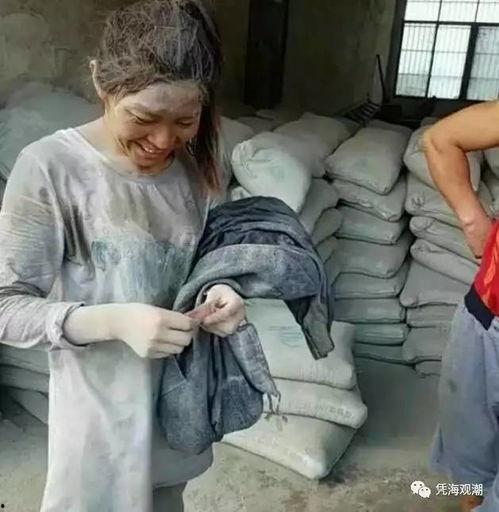 扛水泥图片,扛水泥的壮丽瞬间