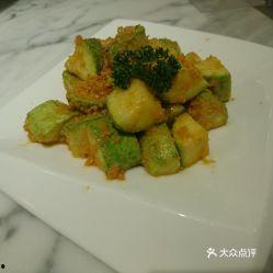 黑瓜吃料应用,解锁美食新体验，尽享美味人生