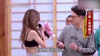 俩女一杯视频,揭秘现代都市女性情感纠葛