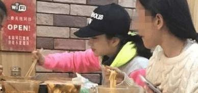 景甜吃瓜爆料图片大全,揭秘娱乐圈幕后真相大揭秘