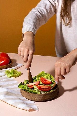 吃瓜爆料照片图片,吃瓜爆料照片背后的惊人真相