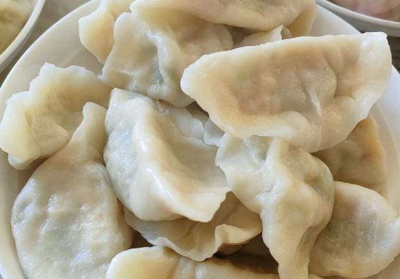 视频包饺子,轻松学会传统美食制作