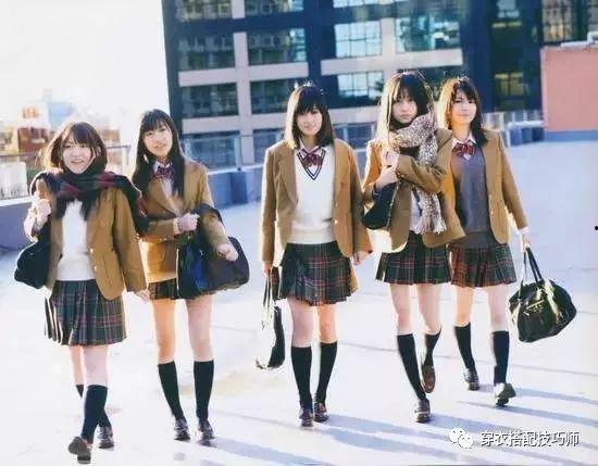 日本超短裙少女,日本超短裙少女的时尚潮流