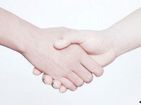 握手图片大全大图,全球各地温馨握手瞬间大图集锦